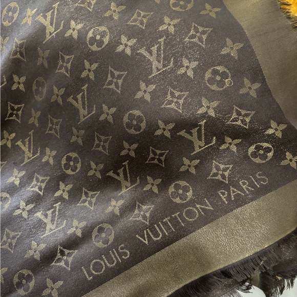 SOLD - Picture 4 of 11